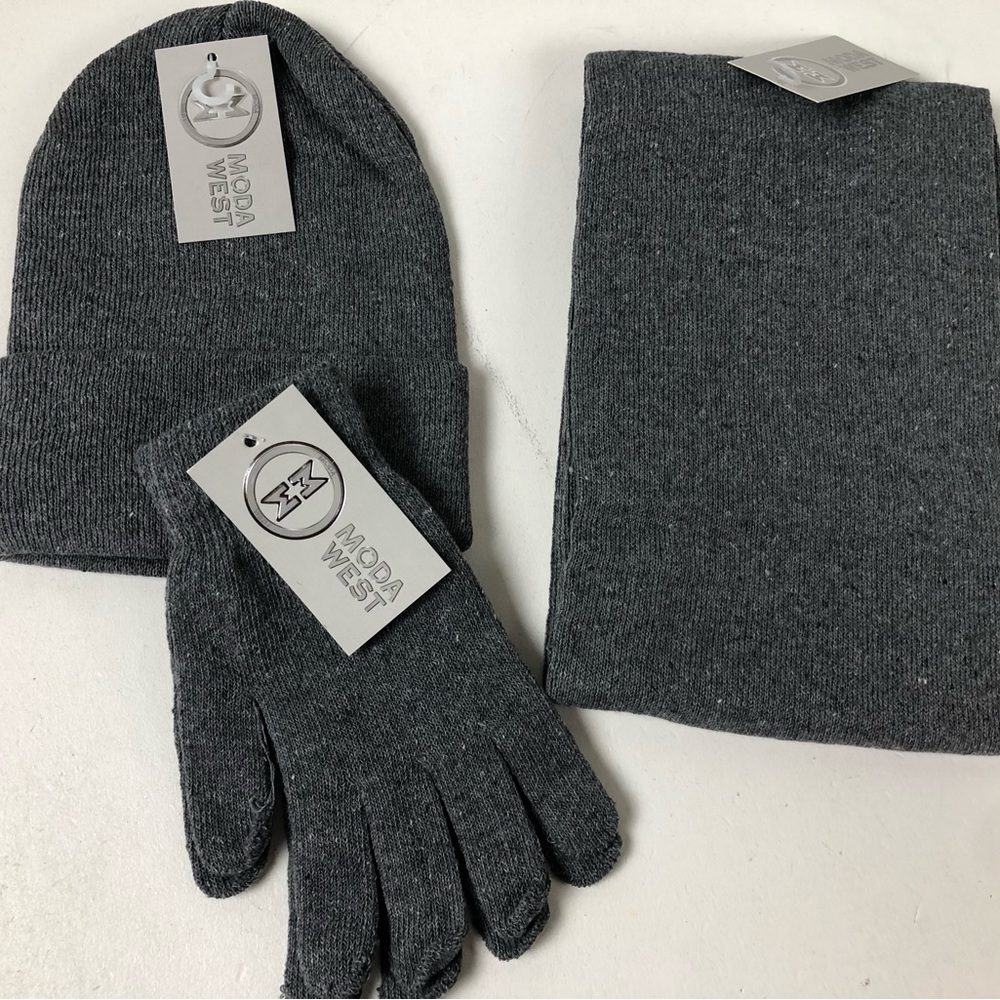 Knit Scarf Hat and Gloves Set Moda West Flexible Stretch NWT